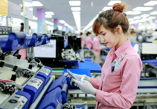 Tăng trưởng GDP năm 2021: Phụ thuộc khả năng kiểm soát dịch bệnh