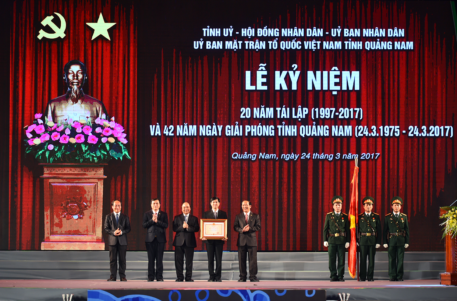 Quảng Nam kỷ niệm 20 năm tái lập tỉnh và 42 năm ngày giải phóng