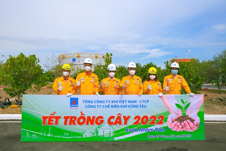 KVT tổ chức “Tết trồng cây” năm 2022 tại Kho cảng PV GAS Vũng Tàu