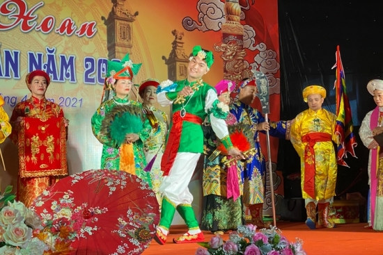 Đến Fansipan trải nghiệm hoạt động văn hóa tín ngưỡng đậm bản sắc Việt Nam