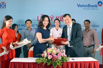 VietinBank Tràng An hợp tác với Bệnh viện Ung Bướu Hà Nội