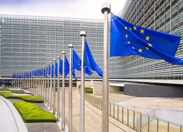 Ủy ban châu Âu nâng cấp dự báo kinh tế