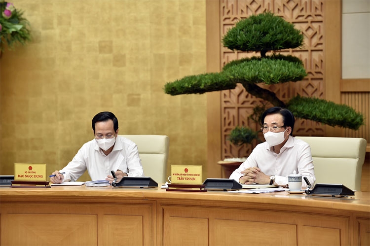 Thủ tướng Phạm Minh Chính: Phải tổng tiến công toàn lực, mạnh mẽ hơn, hiệu quả hơn để dập dịch