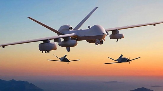 Mô hình UAV bay kèm Eaglet cho tương lai của Mỹ