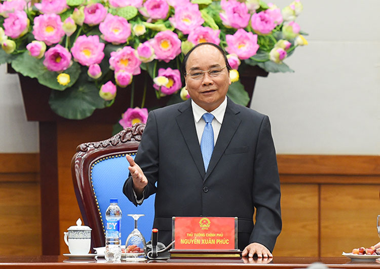 Thủ tướng Nguyễn Xuân Phúc mong báo chí cùng doanh nghiệp đồng hành vì sự lớn mạnh chung