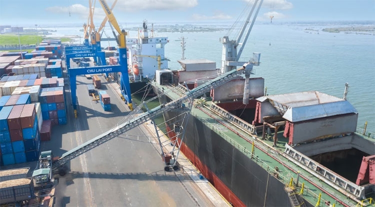 Cảng Chu Lai – Cửa ngõ xuất khẩu hàng hóa mới tại miền Trung