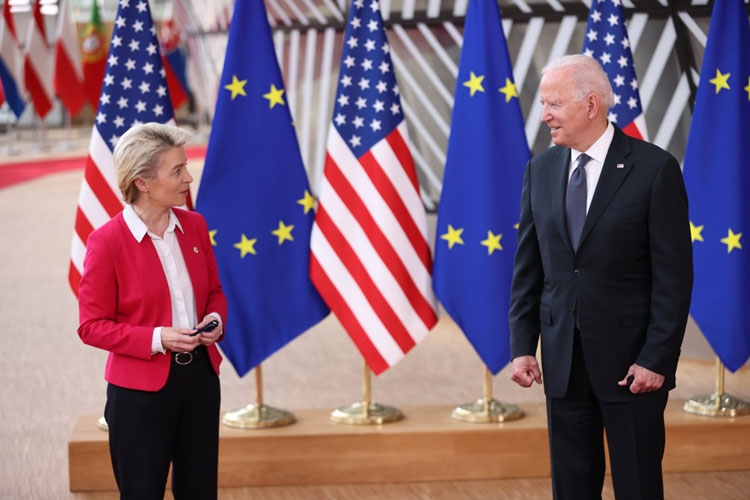 Mỹ và EU đạt được thỏa thuận xuyên Đại Tây Dương về tranh chấp thương mại kéo dài 17 năm