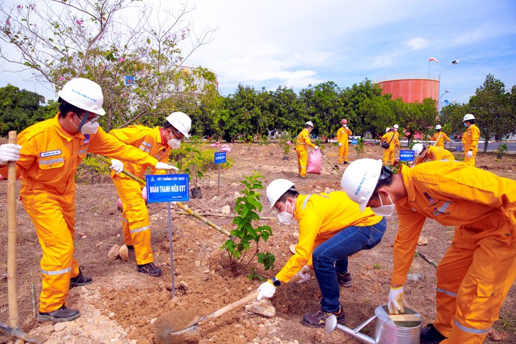 Nhiều hoạt động thiết thực trong Tháng Công nhân tại Tổng công ty Khí Việt Nam