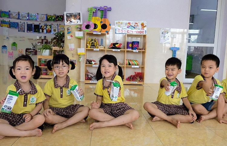Hà Nội: 87,7% học sinh tham gia Chương trình sữa học đường
