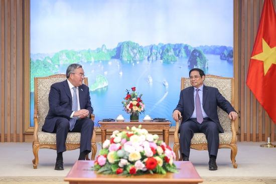 Thủ tướng Chính phủ Phạm Minh Chính tiếp Phó Thủ tướng, Bộ trưởng Bộ Ngoại giao Kazakhstan