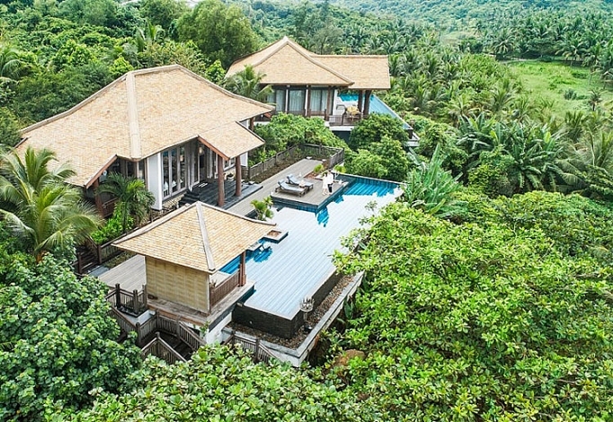 giai thuong conde nast traveler readers choice awards 2019 vinh danh intercontinental danang sun peninsula resort