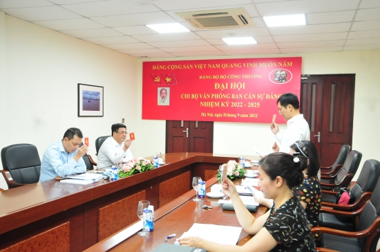 Chi bộ Văn phòng Ban cán sự đảng Bộ Công Thương tổ chức Đại hội Chi bộ lần thứ hai