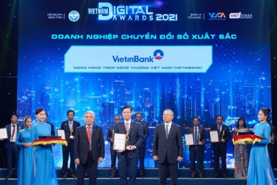 VietinBank được vinh danh là Doanh nghiệp chuyển đổi số xuất sắc Việt Nam năm 2021