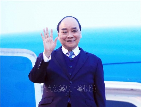 Chủ tịch nước Nguyễn Xuân Phúc tới Jakarta, bắt đầu chuyến thăm cấp nhà nước tới Indonesia