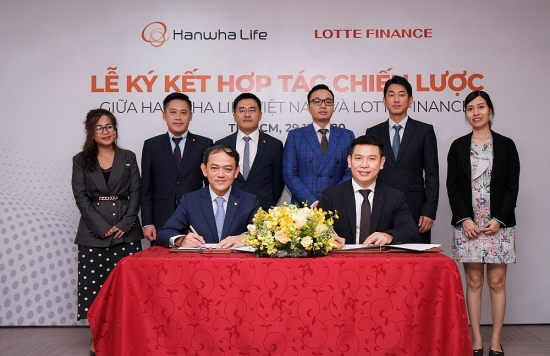 Hanwha Life Việt Nam ký kết hợp tác chiến lược cùng LOTTE Việt Nam