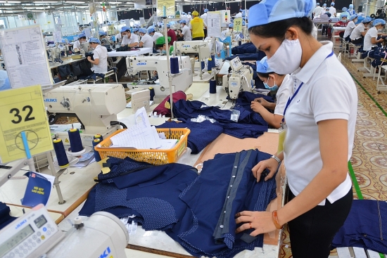 ILO hỗ trợ ngành dệt may Việt Nam giải quyết nhu cầu kỹ năng trong tương lai