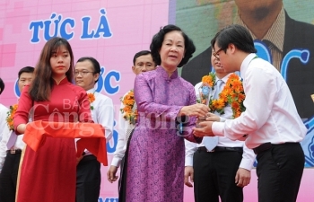 Vinh danh 10 Thầy thuốc trẻ Việt Nam tiêu biểu nhân Ngày Sức khỏe thế giới