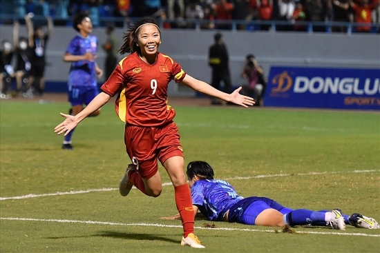 Tuyển nữ Việt Nam - Thái Lan (1-0): Việt Nam vô địch bóng đá nữ SEA Games 31