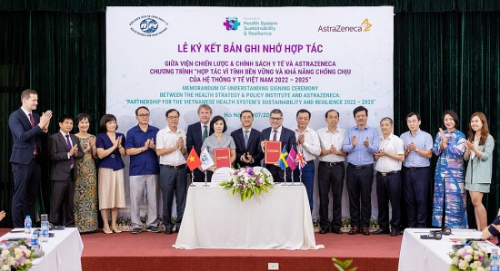 Hợp tác nâng tầm hệ thống y tế Việt Nam
