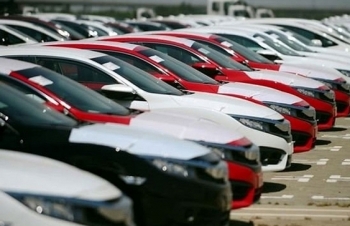 Nhập khẩu ô tô tăng hơn 500%, Bộ trưởng Bộ Công Thương yêu cầu rà soát