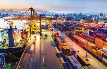 Giữa tháng 11, kim ngạch xuất nhập khẩu gần chạm mốc 420 tỷ USD