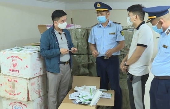 Quảng Ninh: Bắt giữ hơn 46.000 kit test Covid-19 nhập lậu