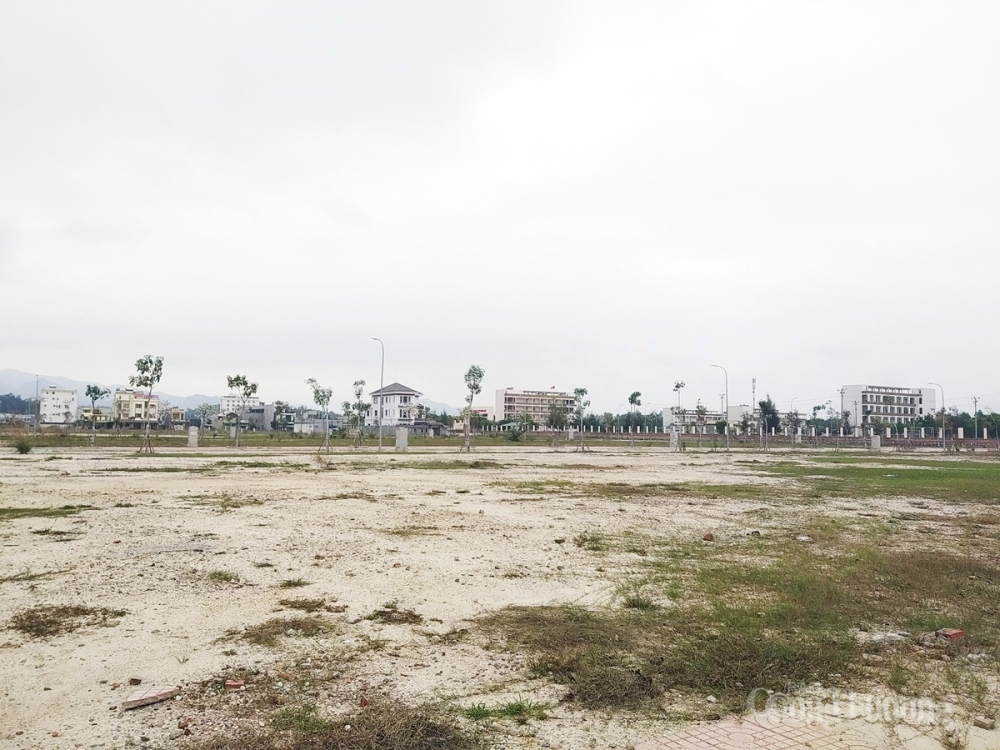 Một số dự án tại Quảng Ninh chưa đủ điều kiện chuyển nhượng quyền sử dụng đất theo quy định của pháp luật nhưng hoạt động mua bán đã diễn ra sôi động