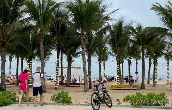 Quảng Ninh đón gần 340.000 lượt khách du lịch trong kỳ nghỉ lễ