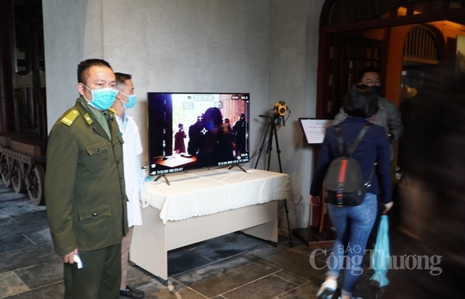 Quảng Ninh: Đảm bảo chống dịch không gây cản trở kinh tế, xã hội