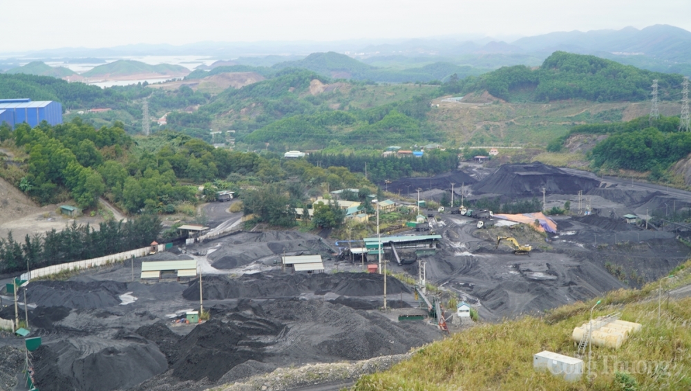 Thời gian qua, tỉnh Quảng Ninh cùng Tập đoàn Công nghiệp Than – Khoáng sản Việt Nam (TKV) đã tăng cường các biện pháp nhằm siết chặt quản lý tài nguyên ranh giới mỏ