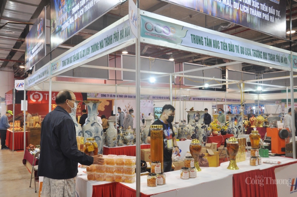 Hội chợ OCOP Quảng Ninh năm 2021 đã thu hút sự quan tâm và tham gia của đông đảo doanh nghiệp, đơn vị sản xuất, kinh doanh của các địa phương trong nước