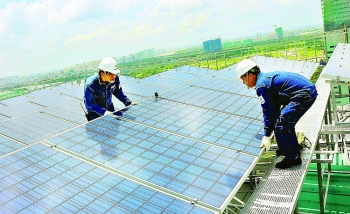 Vietnam seeks investors for clean energy development