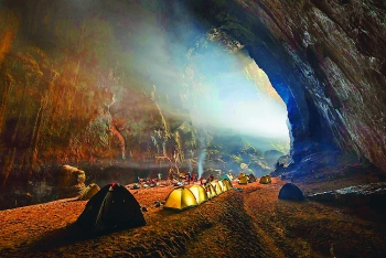 Unique Son Doong Cave boosts adventure tourism
