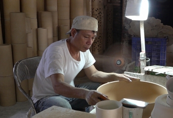 Bat Trang pottery: Industry 4.0 takes 700-year history into the future
