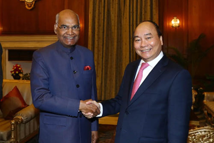 Thủ tướng Nguyễn Xuân Phúc hội kiến Tổng thống Ấn Độ