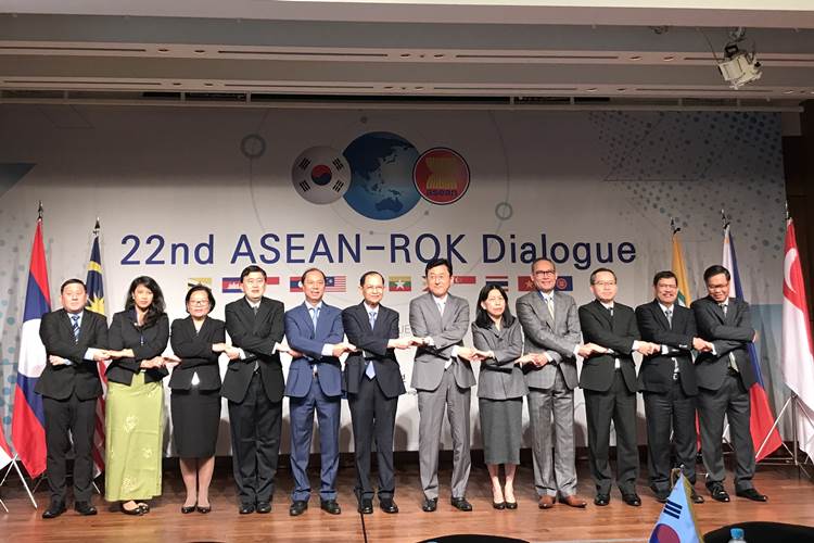 Việt Nam dự Đối thoại ASEAN – Hàn Quốc lần 22