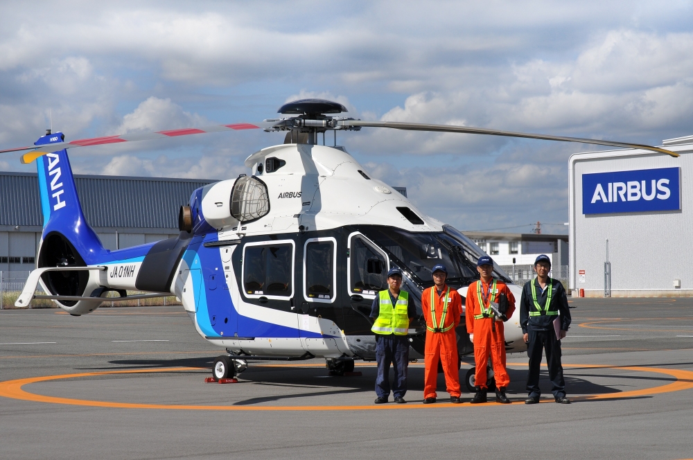 Airbus và All Nippon Helicopter triển khai dịch vụ chăm sóc máy bay trực thăng thông minh