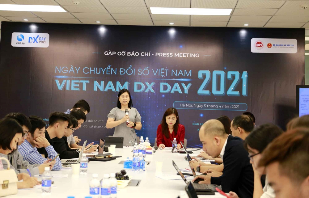 Ngày Chuyển đổi số Việt Nam 2021: Tập trung vào 8 lĩnh vực ưu tiên, trọng điểm