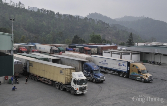 Lạng Sơn: Công nghiệp ổn định, xuất khẩu tăng mạnh