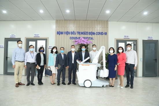 Hai bệnh viện được trao tặng thiết bị y tế giúp hỗ trợ chống dịch Covid-19