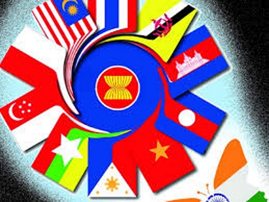 ASEAN “sải bước” con đường tự do thương mại