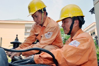 EVN HANOI: Làm tốt công tác quản lý vận hành lưới điện