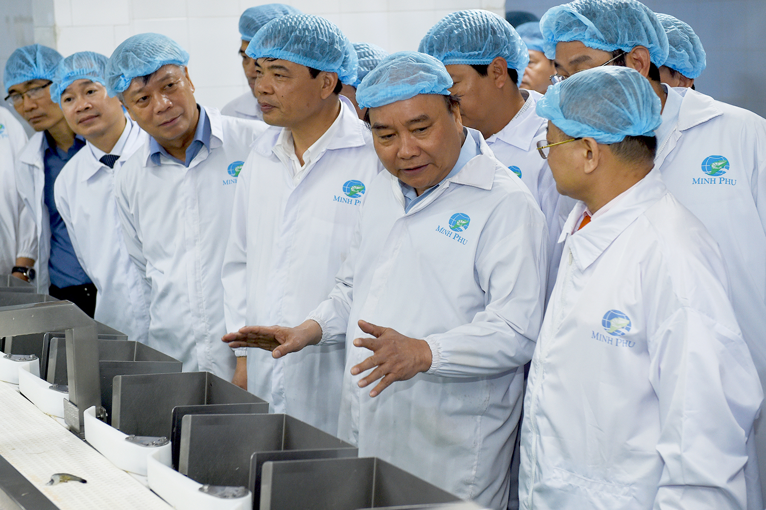 Thủ tướng thăm cơ sở sản xuất tôm có 'giấc mơ' 2 tỷ USD