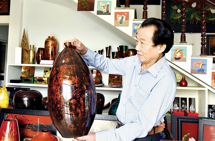 Nghệ nhân Vũ Huy Mến: Âm thầm giữ lửa nghề truyền thống