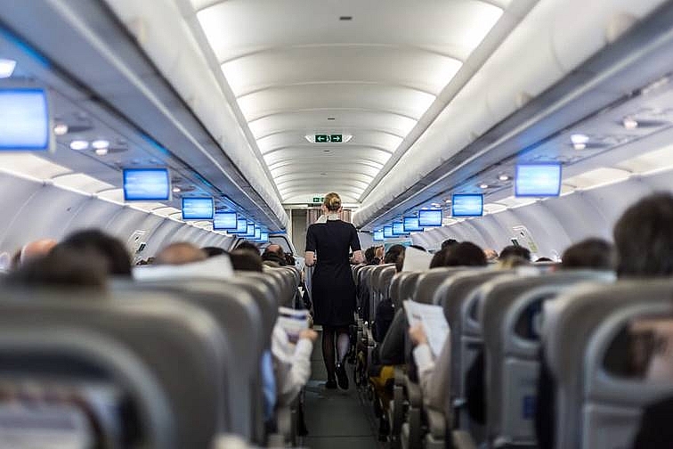Lượng vé bay toàn cầu tăng mạnh khi các hạn chế được dỡ bỏ trên toàn thế giới