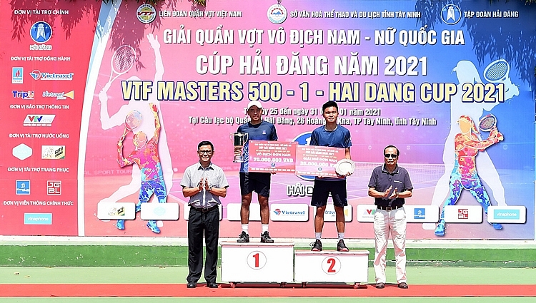 PV GAS cùng đồng hành với các giải đấu của Liên đoàn Quần vợt Việt Nam và VĐV Lý Hoàng Nam