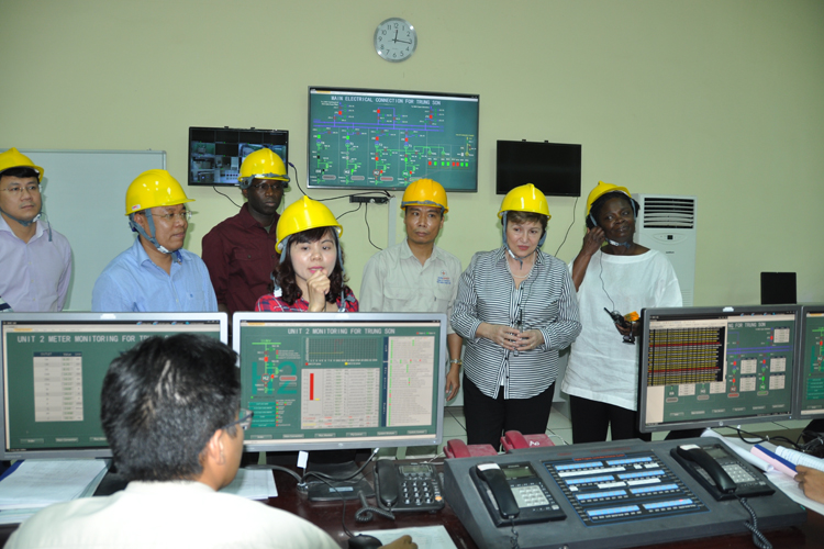 Thủy điện Trung Sơn: Mô hình sản xuất điện có trách nhiệm