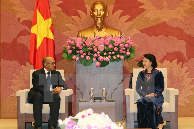 Việt Nam-Cuba tăng cường hợp tác kinh tế-thương mại và đầu tư