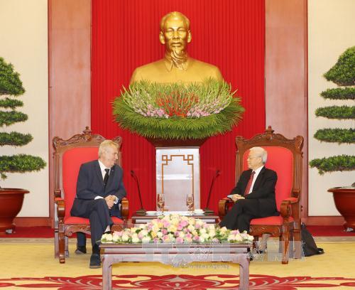 Tổng Bí thư Nguyễn Phú Trọng tiếp Tổng thống Cộng hòa Czech