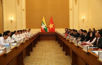Phó Thủ tướng đề nghị Myanmar đơn giản thủ tục thông quan hàng hoá của Việt Nam
